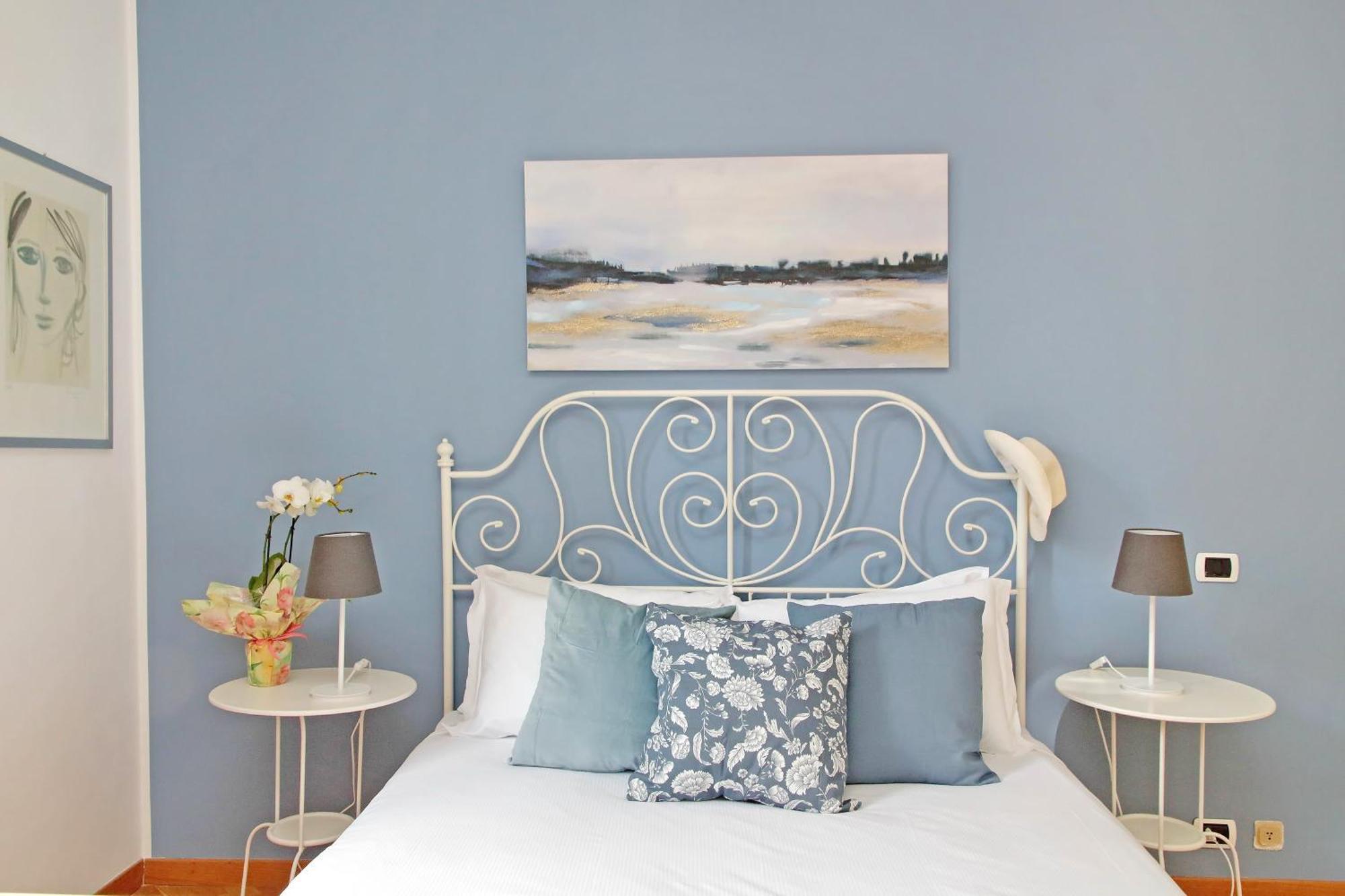 Ych-comfortable 2 Bedrooms Flat Near Colosseum Apartment Rom
