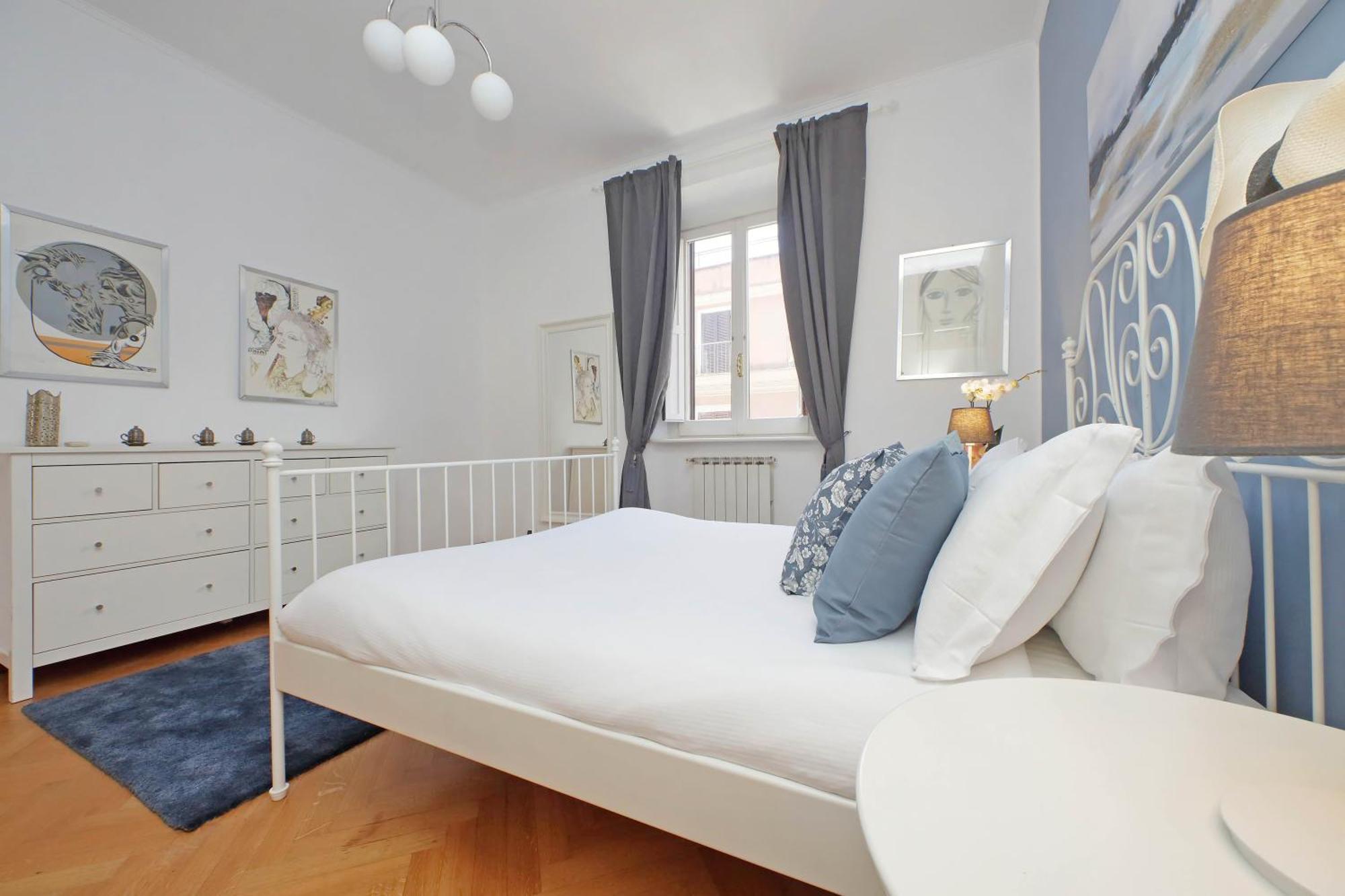 Apartment Ych-comfortable 2 Bedrooms Flat Near Colosseum Rom